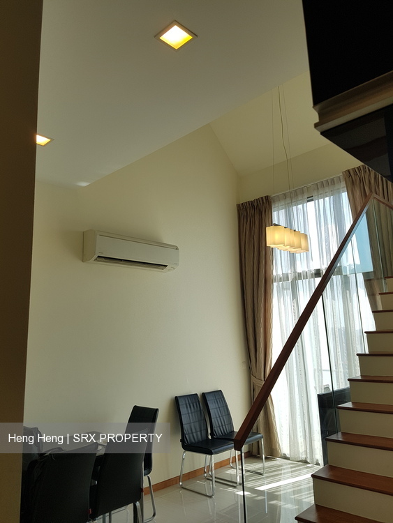 Newton Edge (D9), Apartment #211753331
